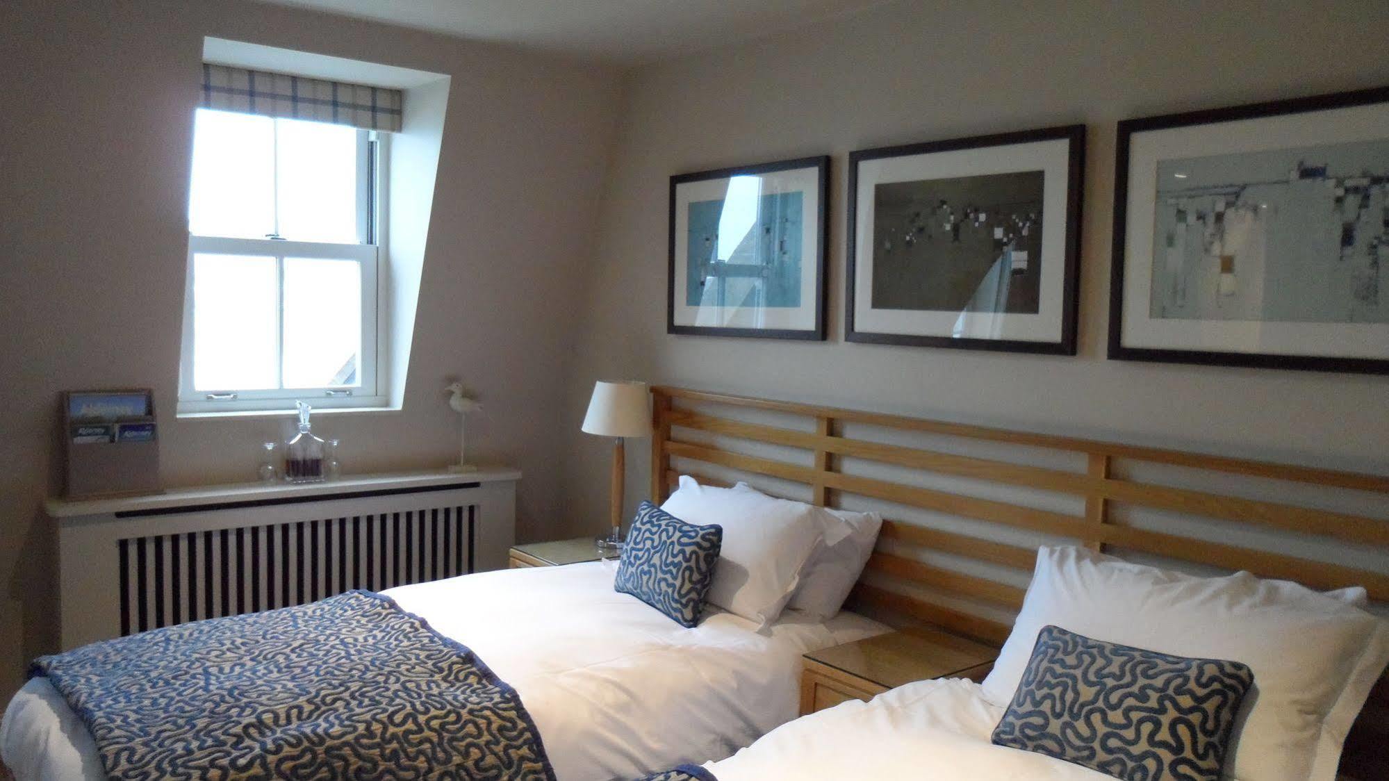 Braye Beach Hotel, Alderney Esterno foto